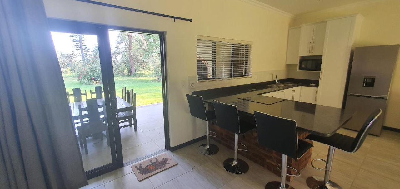 Honeybird Self Catering Accommodation Hluhluwe Bagian luar foto