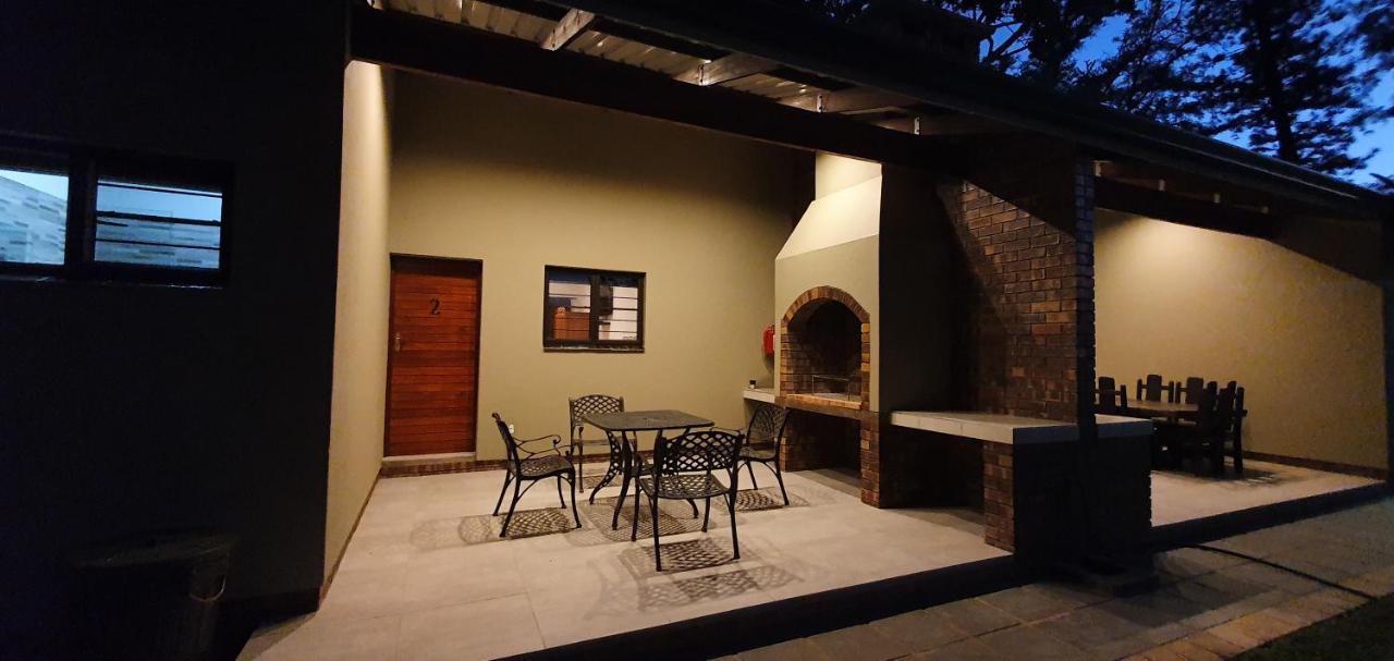 Honeybird Self Catering Accommodation Hluhluwe Bagian luar foto