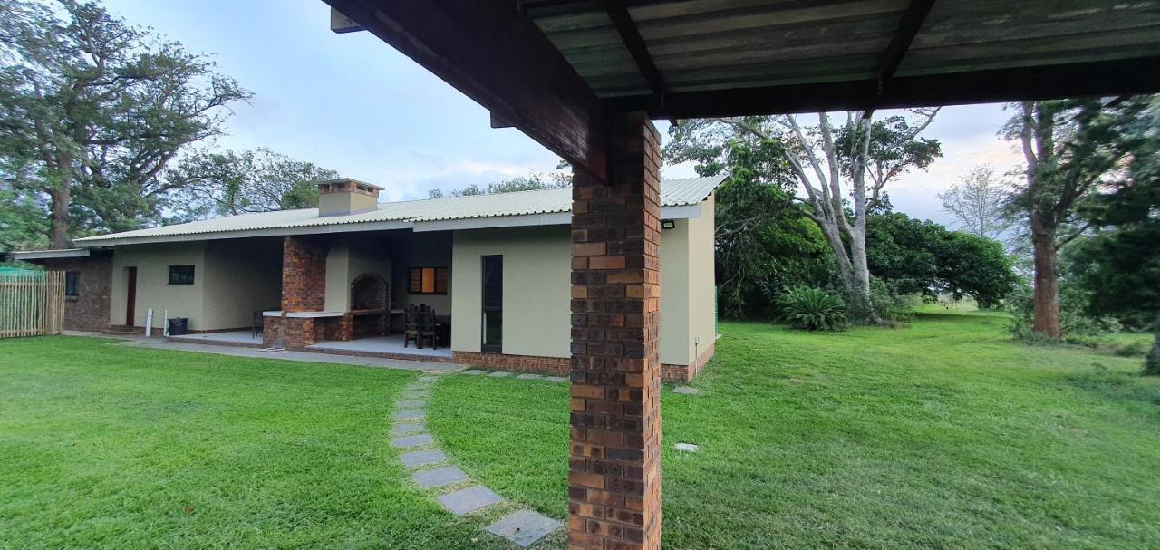 Honeybird Self Catering Accommodation Hluhluwe Bagian luar foto